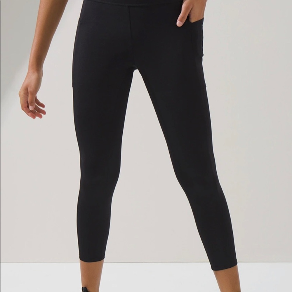 SOMA Cropped sport leggings (nearly new)